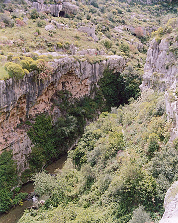 04 Falesia sull'Anapo